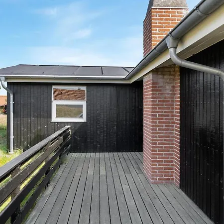 3 Bedroom Amazing In Hvide Sande * Bjerregård
