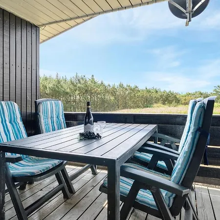 3 Bedroom Amazing In Hvide Sande Semesterbostad Bjerregård