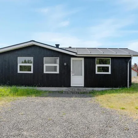 3 Bedroom Amazing In Hvide Sande