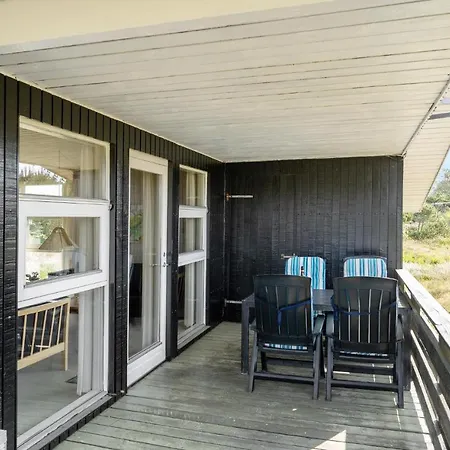 Semesterbostad 3 Bedroom Amazing In Hvide Sande