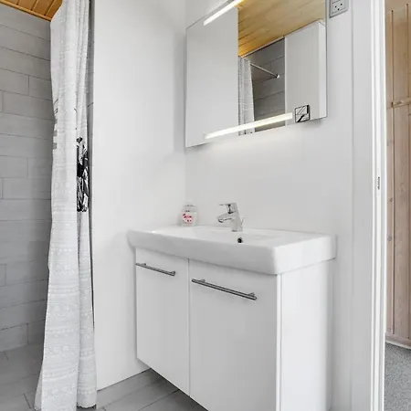 3 Bedroom Amazing In Hvide Sande * Bjerregård